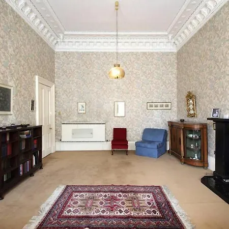 Quirky, West End, House Edinburgh