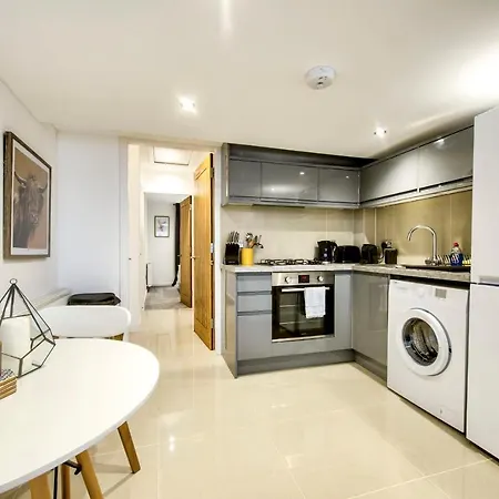 Guestready - Vibrant Mezzanine By The Sea شقة