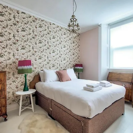 Guestready - Designer Chic 2Br Flat In Edinburgh New Town Apartment *