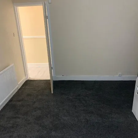 Edinburgh West Entire 3 Bedroom With Own Entrance 3 Car Parking Διαμέρισμα Εδιμβούργο
