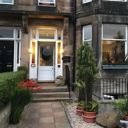 ゲストハウス Martins