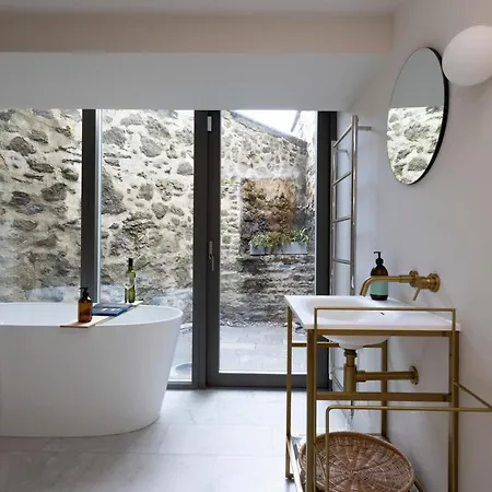 Joivy Observatory House & * Edimburgo