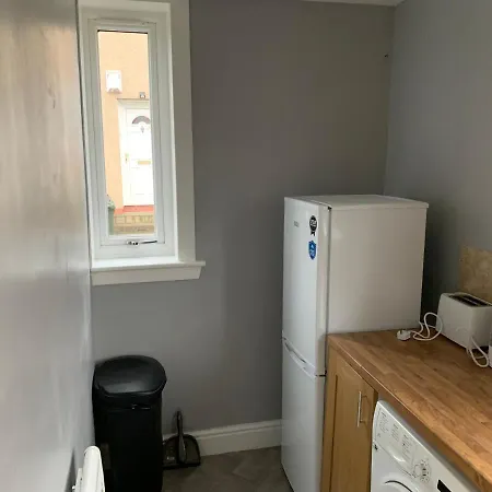 Διαμέρισμα Edinburgh West Entire 3 Bedroom With Own Entrance 3 Car Parking Εδιμβούργο