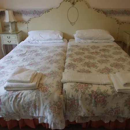 Gæstehus St Bernard's House (adults Only) 2*