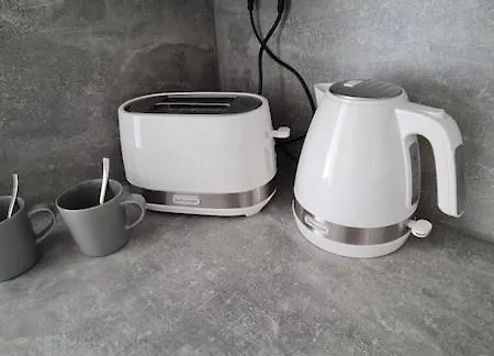 Castle Terrace 1 Bed Looking Onto Castle - Sleeps Upto 4 公寓 *