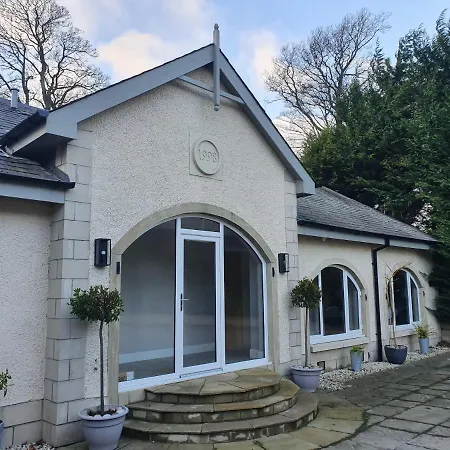 Impeccable 1-Bed Apartment In Edinburgh Edinburgh