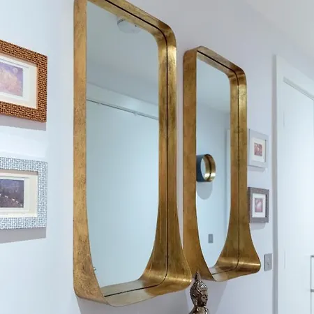 Διαμέρισμα Castle View Luxury 1 Bed Flat Εδιμβούργο
