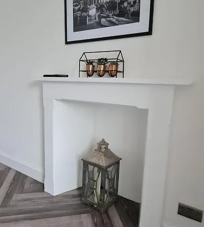 Castle Terrace 1 Bed Looking Onto Castle - Sleeps Upto 4 Apartment