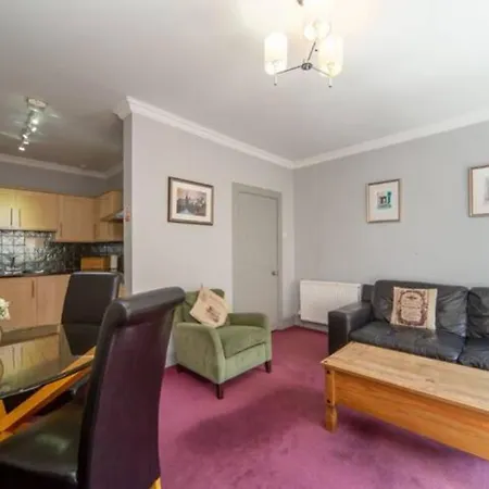 Tron Kirk Эдинбург