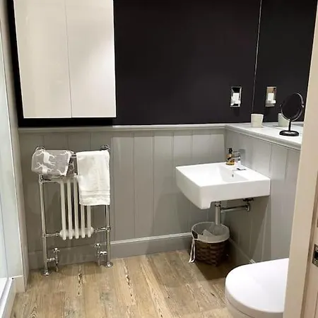 Luxury In The Heart Of The City Διαμέρισμα