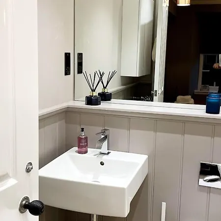 Luxury In The Heart Of The City Διαμέρισμα *