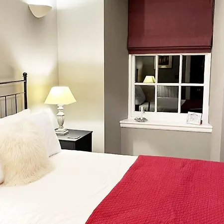 Luxury In The Heart Of The City Διαμέρισμα *
