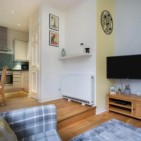 Sunshine On Leith Apartment *