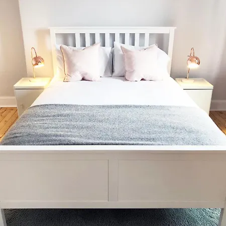 Stylish Centre - D Terrace Edinburg