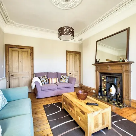 Guestready - & Comfortable 2br * Edinburgh