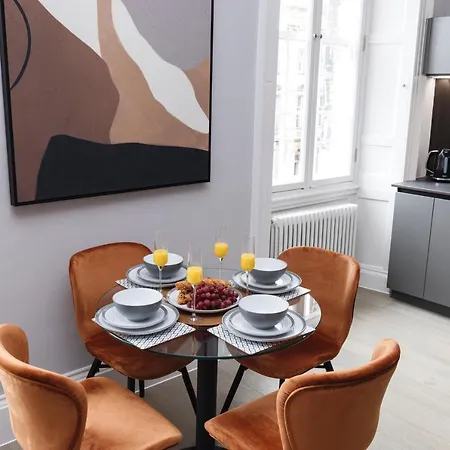 Joivy Luxurious On Notable George Street