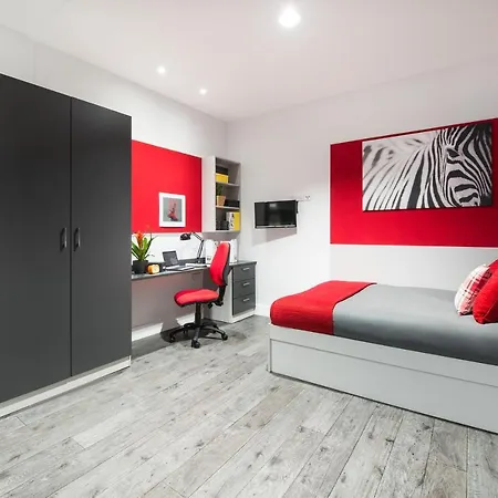 Yugo Explore - Arran House Apart Otel