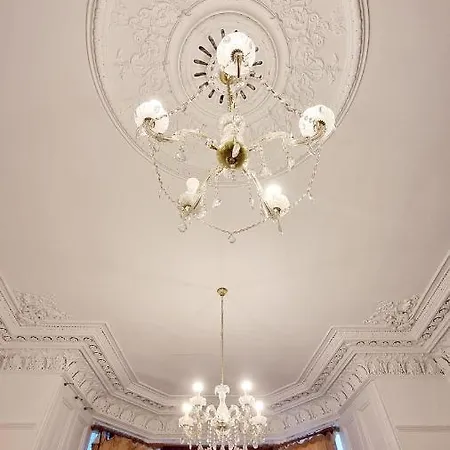 Hotel The Guards 3*