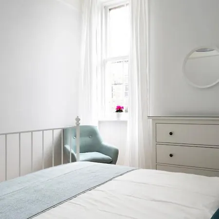 Daire Stylish Centre - D Terrace Edinburgh