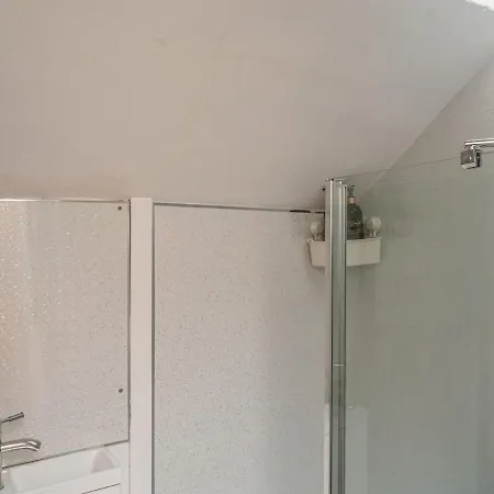 Pass The Keys Cosy And Stylish Open Plan Studio In New Town * Edimburgo
