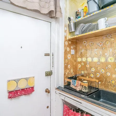 Pass The Keys Cosy And Stylish Open Plan Studio In New Town *