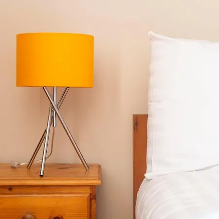 Guestready - & Comfortable 2br * Edinburgh