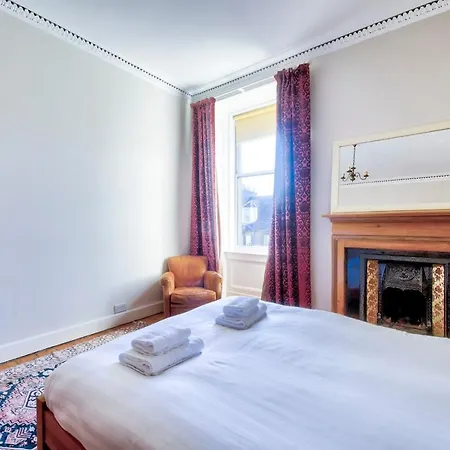 Guestready - & Comfortable 2br Appartement Edinburgh