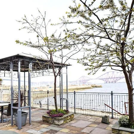 Orocco Pier 호텔