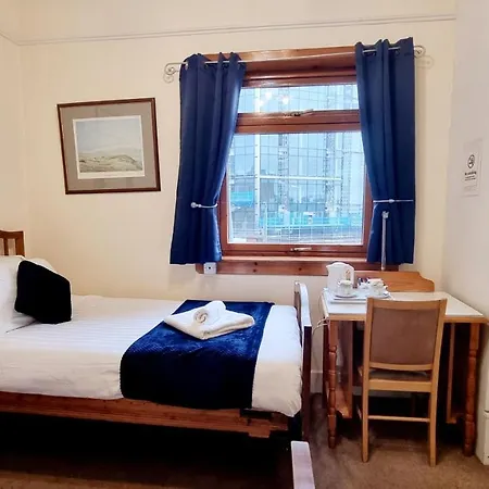 מלון The Guards אדינבורו