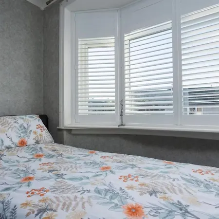 Exquisite 3 Bedroom House In The Heart Of *