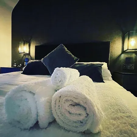 Luxury Royal Mile Boutique 2bedroom * Edimburgo