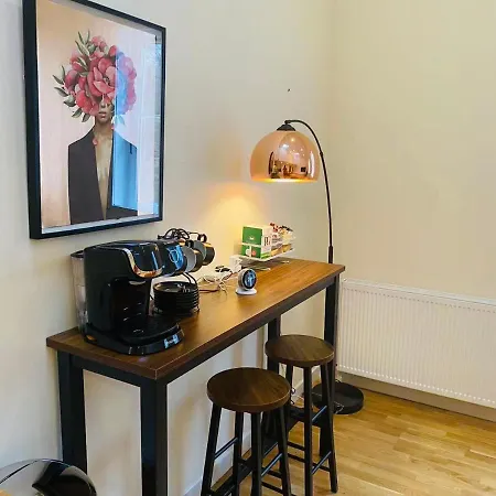 2 Bed 2 Bath With Private Parking Appartement Édimbourg
