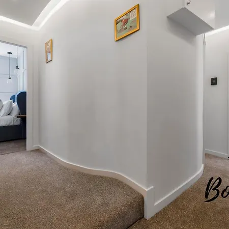 Appartement Grassmarket Luxury No. 2 - 3br-2ba - Free Parking By Bonjour Residences Edinburgh