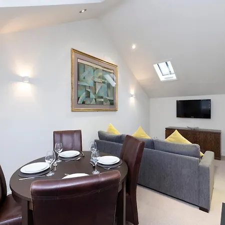 Apartament Joivy Contemporary And Vibrant 1br Flat Near Princes Street