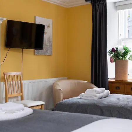 Hotel 48 Gilmore Place Residences *