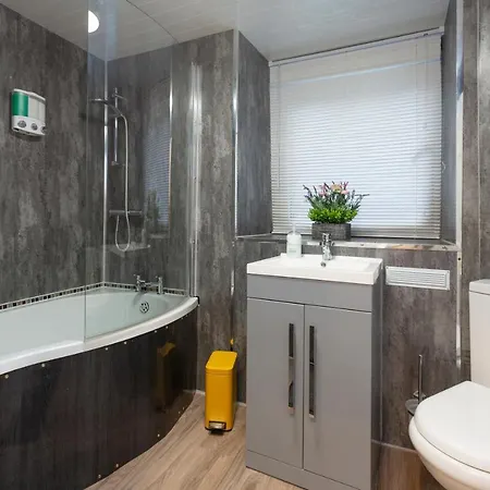 Gasthuis 48 Gilmore Place Residences