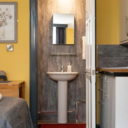 Hotel 48 Gilmore Place Residences