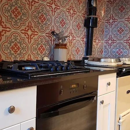 דירה Gorgeous 3-bedroom אדינבורו