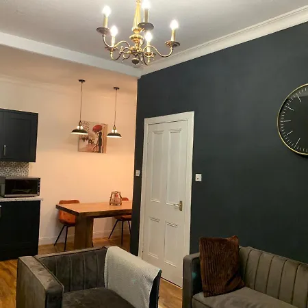 Glamours Stylish Victorian Near Centre Apartamento Edimburgo