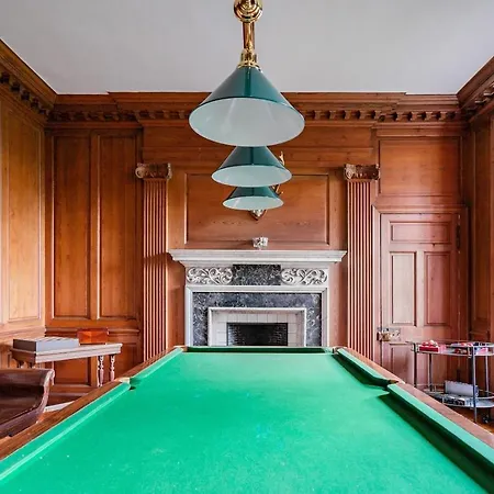 Holiday home Drylaw House, Grade A Listed Mansion Near Centre
