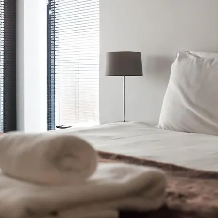 Apartment No. 5 Warriston, Canonmills Luxury *