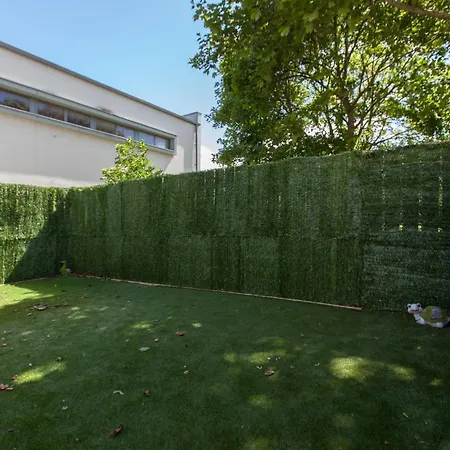 Luxury Arthur Seat Viewtownhouse With A Hot Tub Holiday home Edinburgh