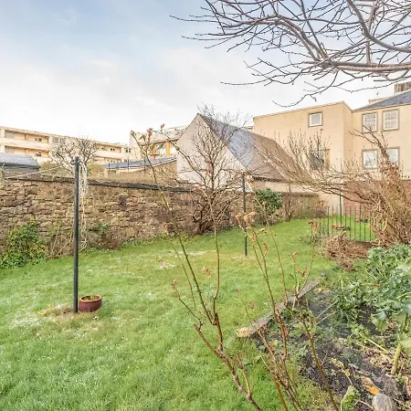 New Stunning 3 Beds Flat In Chic Area Of The Apartment Edinburgh