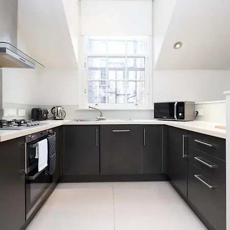 Joivy Contemporary And Vibrant 1br Flat Near Princes Street * Edimburgo