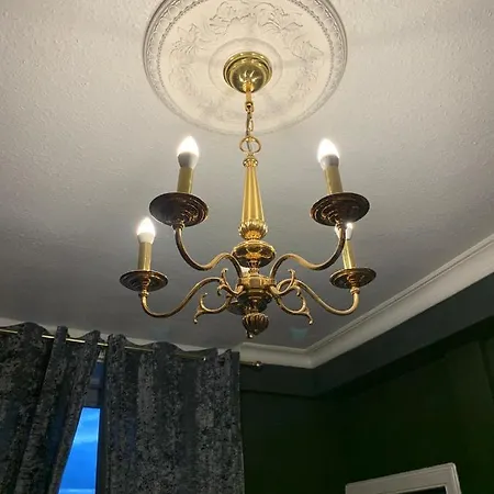 Glamours Stylish Victorian Near Centre Apartamento Edimburgo