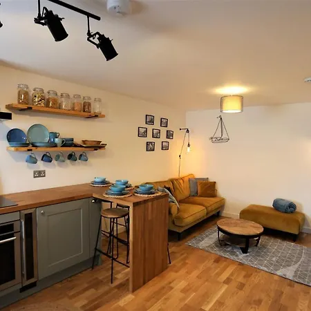 Fisherman's Apartment