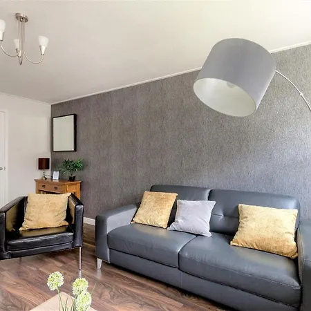Stunning 1 Bed At Holyrood Palace & Arthurs Seat شقة