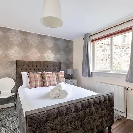 Stunning 1 Bed At Holyrood Palace & Arthurs Seat * Эдинбург