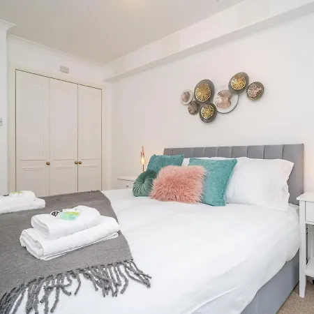 Pass The Keys Homely And Bright 2Beds Flat With Free Parking * إدنبرة