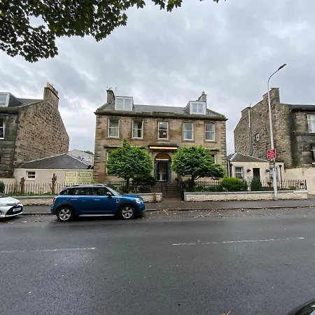 Park View House Hotel 3*